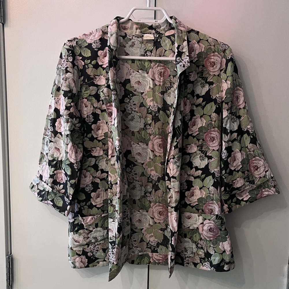 Vintage Floral Blazer with Pockets